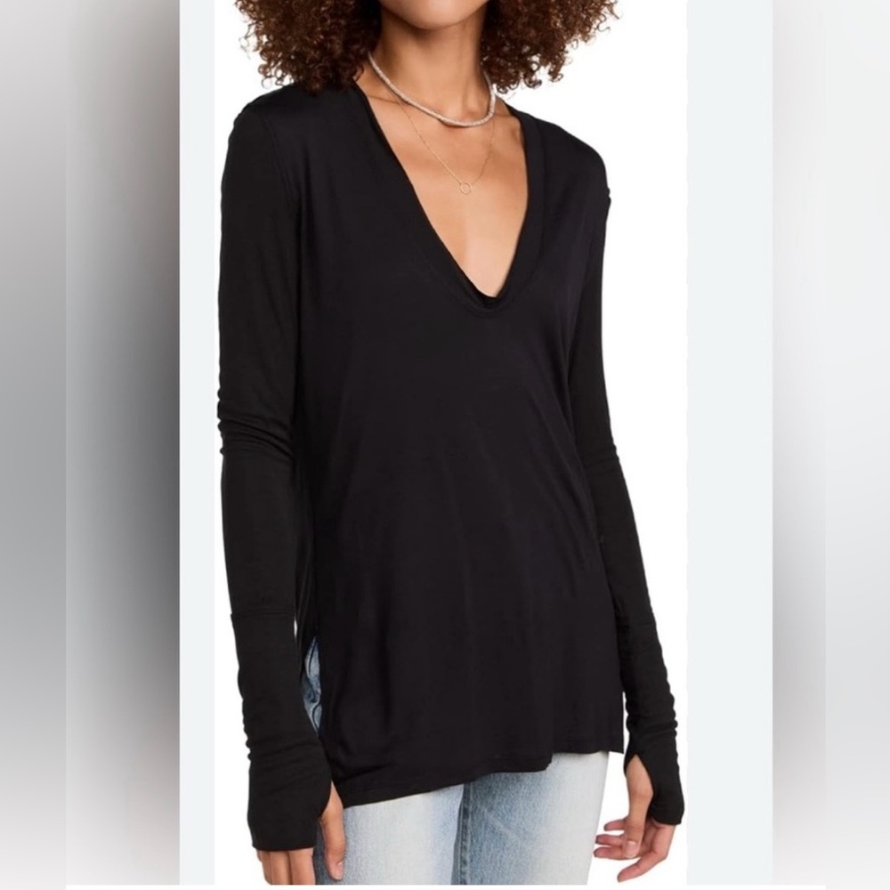 Free People-Distressed Long Sleeve Black Scoop Neck Top Thumb holes Small NWT